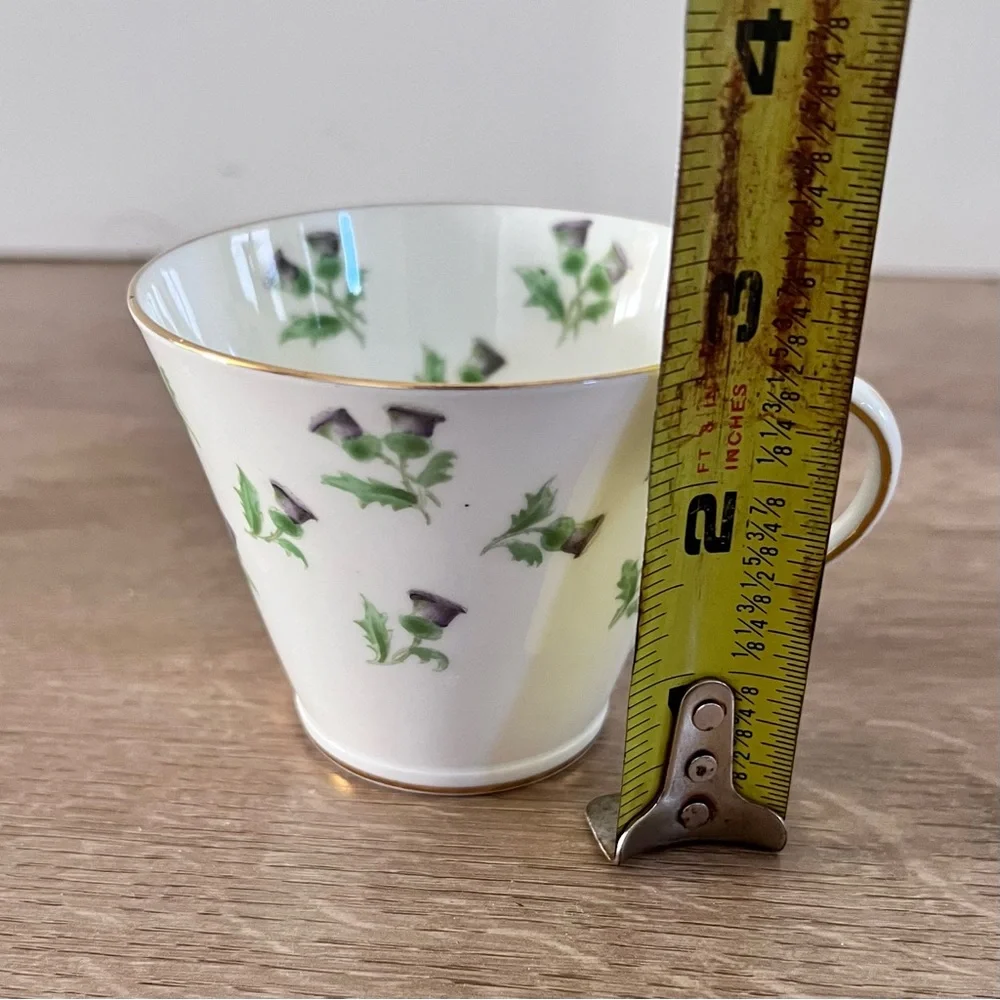 Vintage 1934-1950 Aynsley Fine English Bone‎ China Purple Thistle Flowers TeaCup